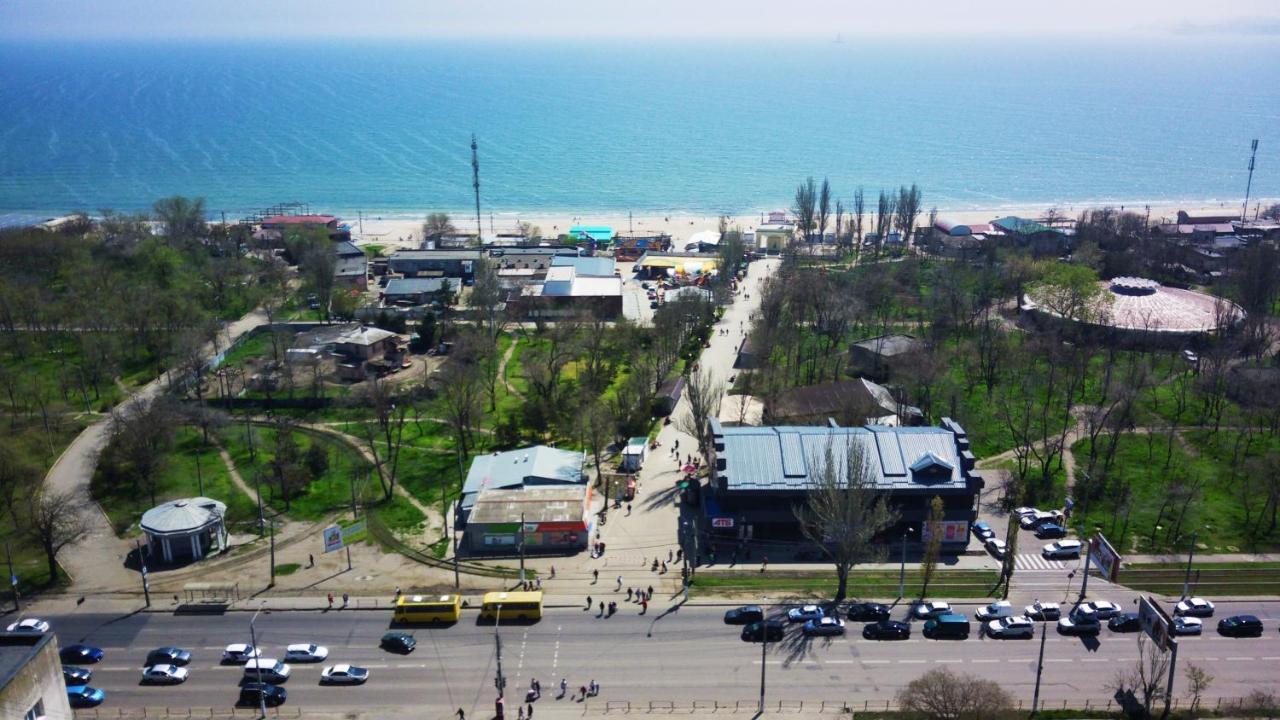 Flat At Luzanovka Apartment Одеса Екстериор снимка